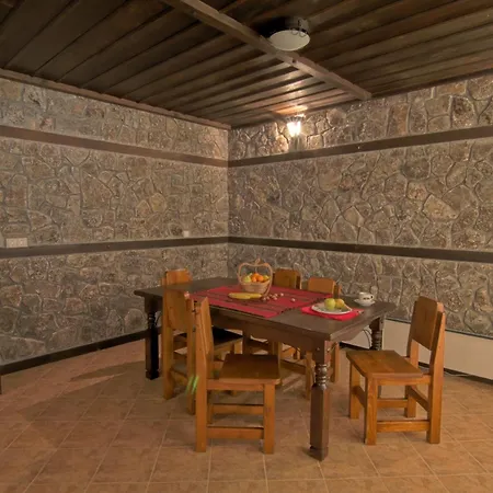 Βίλα Village Kochorite *