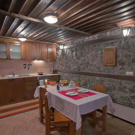 Villa Village Kochorite